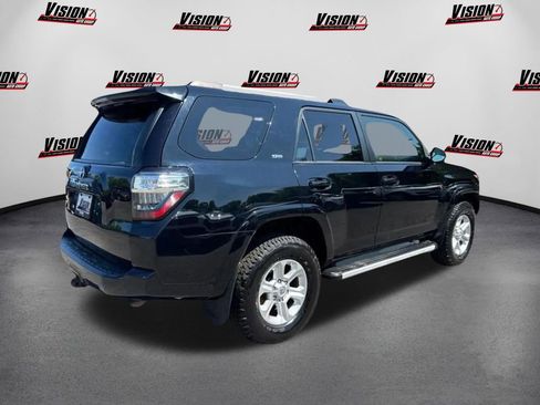 Used 2019 Toyota 4Runner SR5 Premium image 5