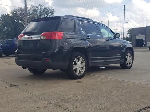 Used 2011 GMC Terrain SLT AWD/4WD image 4