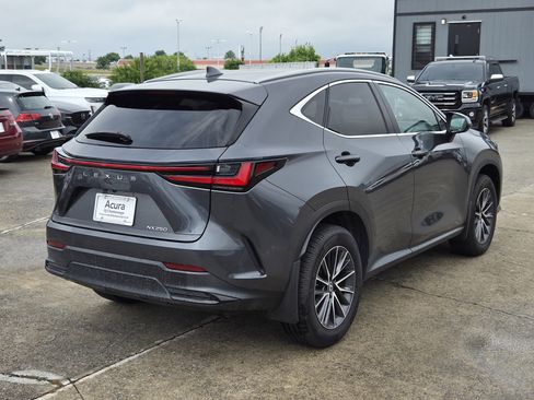 Used 2024 Lexus NX 250 FWD w/ Cold Area Package image 4