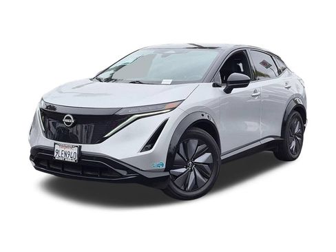 Used 2023 Nissan Ariya AWD image 1