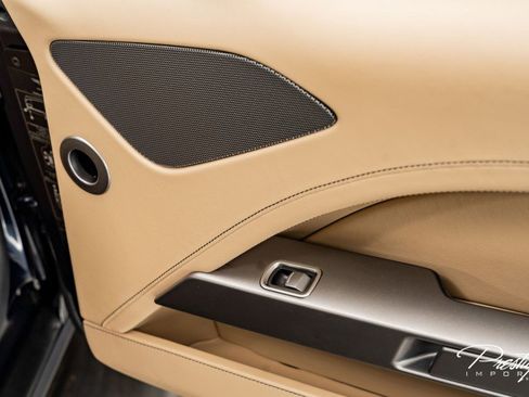 Used 2016 Aston Martin Rapide S image 38