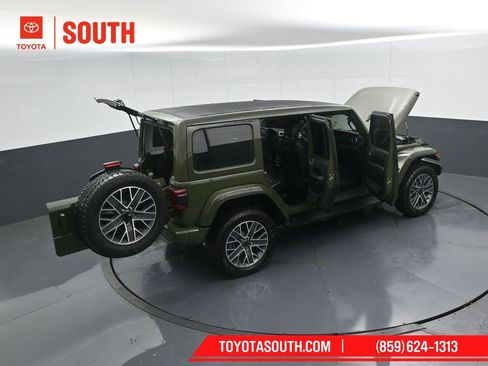 Used 2024 Jeep Wrangler High Altitude AWD/4WD image 51