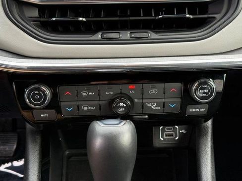 Used 2023 Jeep Compass Limited w/ Elite Group image 26