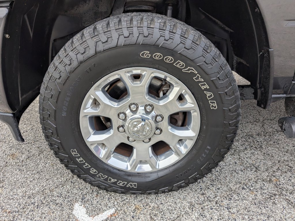 Used 2024 RAM 2500 Laramie AWD/4WD image 21