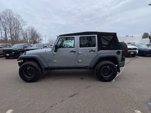 Used 2014 Jeep Wrangler Unlimited Sport w/ Quick Order Package 24S image 8