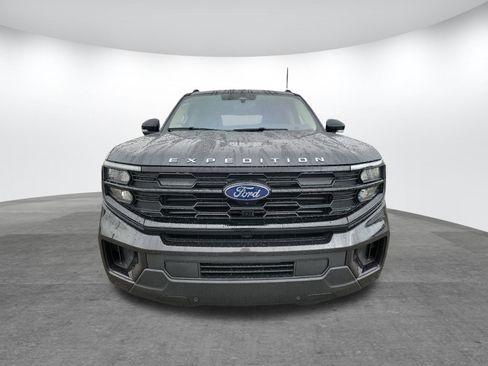 New 2025 Ford Expedition Active AWD/4WD image 2