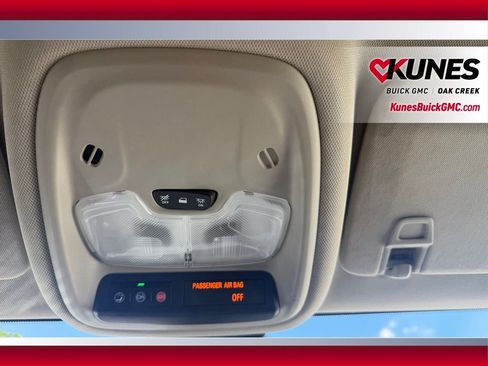Used 2025 Buick Encore GX Preferred AWD/4WD image 21