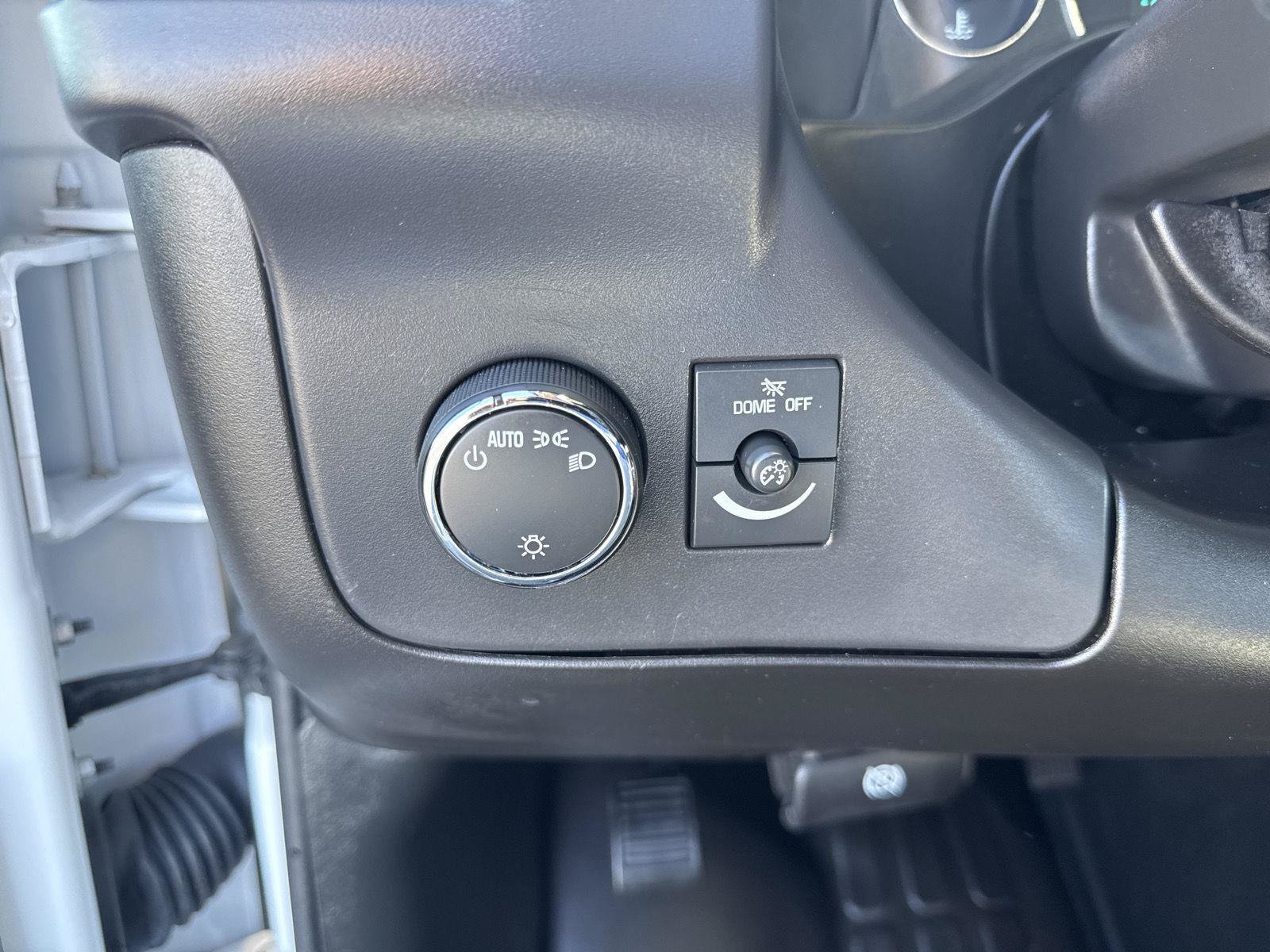 Used 2025 GMC Savana 2500 w/ Driver Convenience Package RWD image 20
