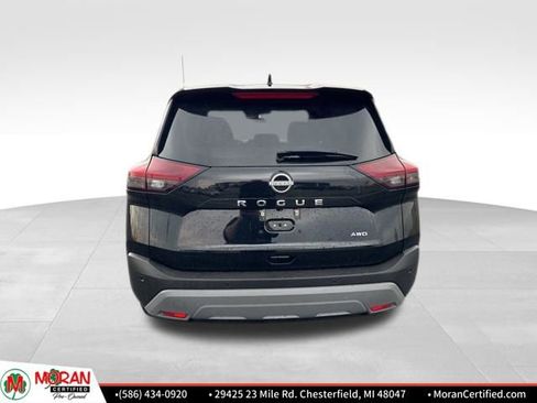 Used 2023 Nissan Rogue S image 4