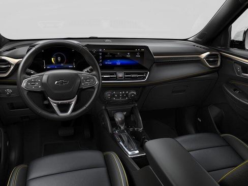 New 2025 Chevrolet TrailBlazer ACTIV w/ Convenience Package FWD image 32