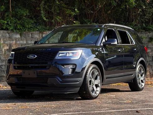 Used 2018 Ford Explorer Sport w/ Equipment Group 401A AWD/4WD image 11