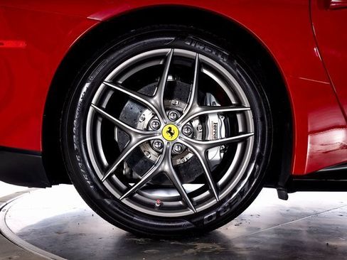 Used 2016 Ferrari F12 Berlinetta image 20