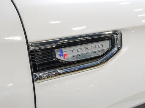 Used 2022 GMC Sierra 1500 SLT AWD/4WD image 61