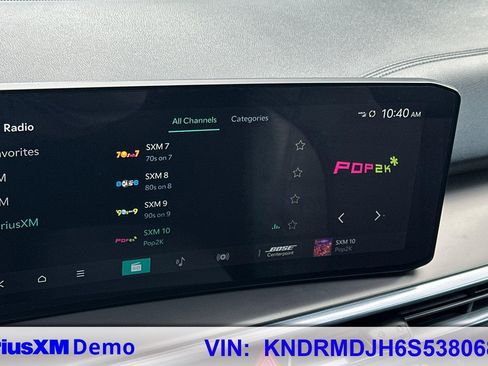 Certified 2025 Kia Sorento SX Prestige image 27