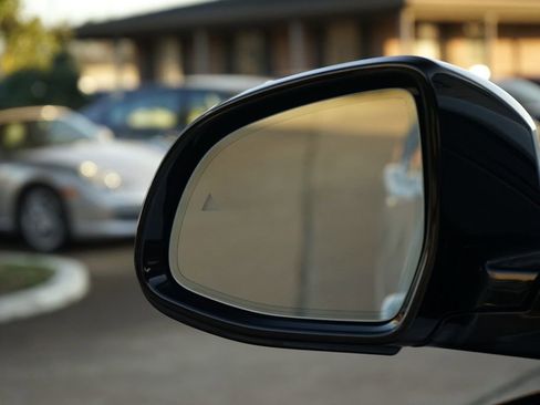 Used 2026 BMW X6 xDrive40i image 16