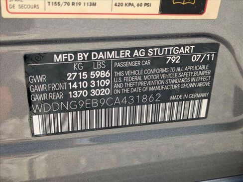 Used 2012 Mercedes-Benz S 550 4MATIC image 24