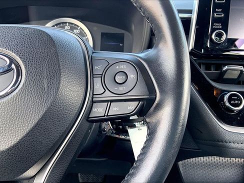 Used 2020 Toyota Corolla SE image 24
