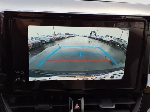 Used 2024 Toyota Corolla LE image 39