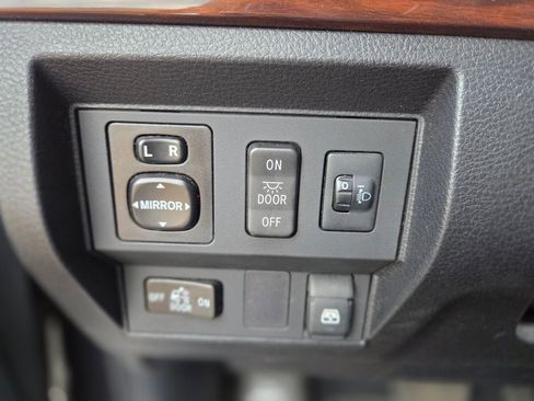 Used 2014 Toyota Tundra Limited RWD image 25