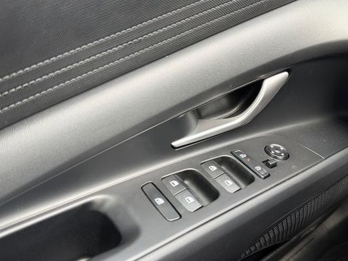 New 2026 Hyundai Elantra Hybrid FWD image 19