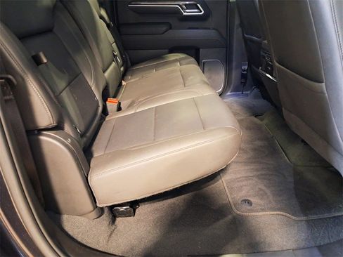 Used 2022 Chevrolet Silverado 1500 LTZ w/ LTZ Premium Package image 15