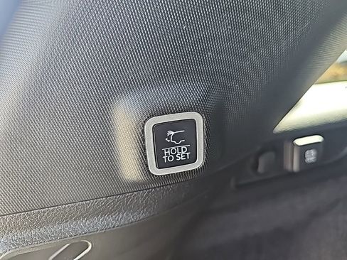 Certified 2025 Jeep Grand Cherokee Summit image 25