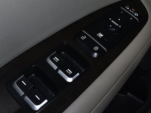 Used 2018 Kia Optima EX w/ Premium Package image 27