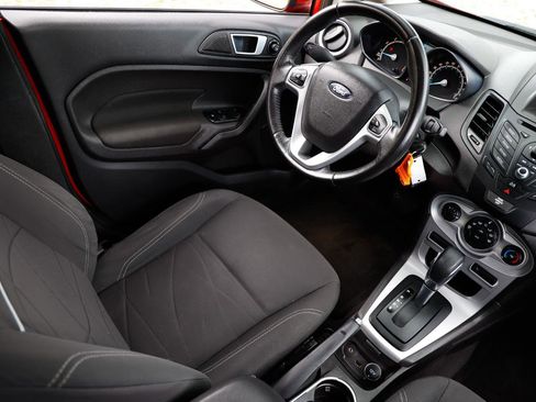 Used 2014 Ford Fiesta SE FWD image 20