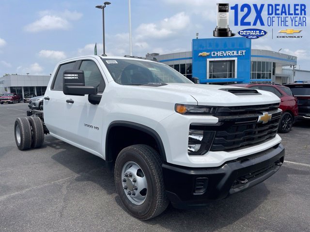 New 2026 Chevrolet Silverado 3500 W/T w/ WT Convenience Package AWD/4WD image 1