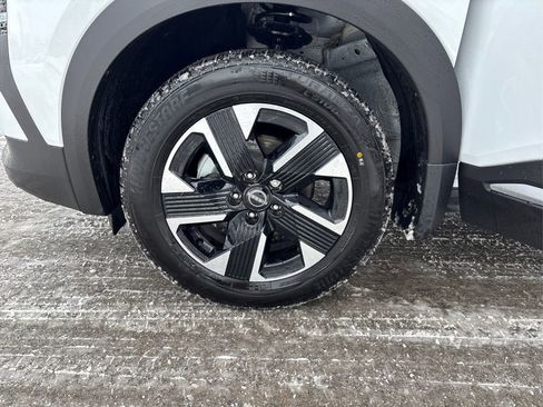 New 2026 Nissan Kicks SV w/ SV Premium Package image 11