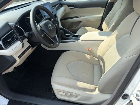 Certified 2023 Toyota Camry LE FWD image 18