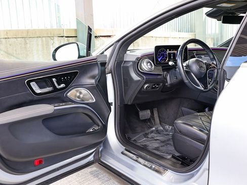 Used 2023 Mercedes-Benz EQS 450+ 4MATIC Sedan image 32