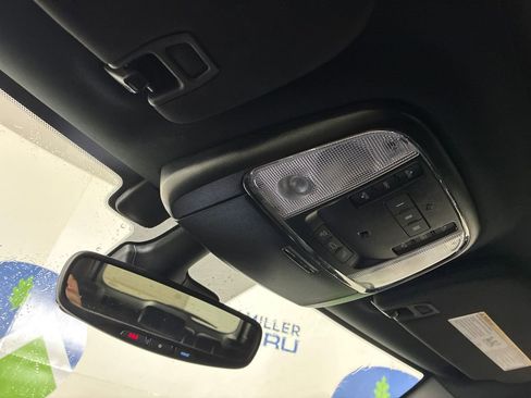 Used 2021 Jeep Grand Cherokee Trailhawk w/ Trailhawk Luxury Group image 34