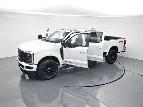 New 2026 Ford F250 Lariat w/ Black Appearance Package AWD/4WD image 46