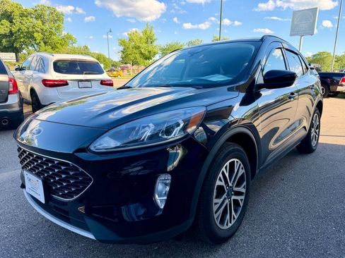 Used 2020 Ford Escape SEL AWD/4WD image 7