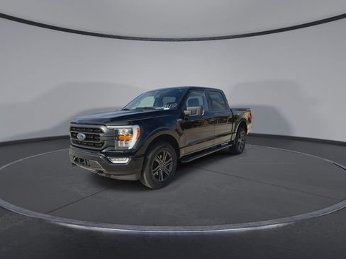 Used 2021 Ford F150 XLT w/ Equipment Group 302A High AWD/4WD image 4
