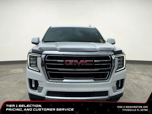 Used 2022 GMC Yukon XL SLT w/ SLT Luxury Package AWD/4WD image 11