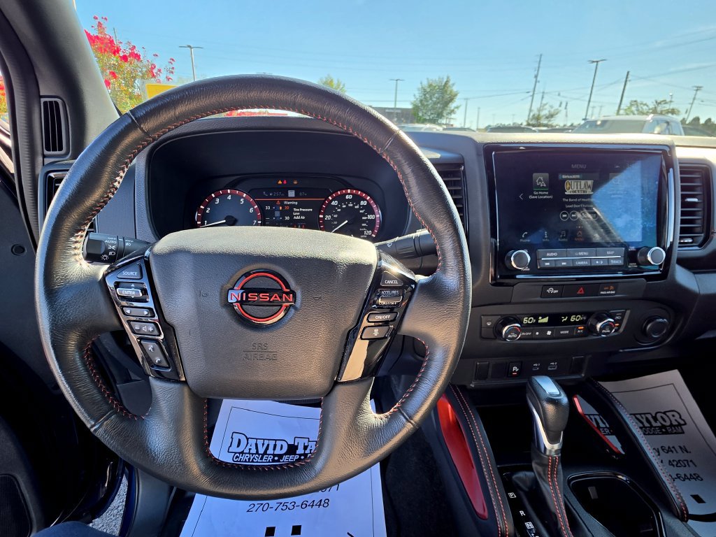 Used 2023 Nissan Frontier PRO-4X w/ Technology Package AWD/4WD image 18