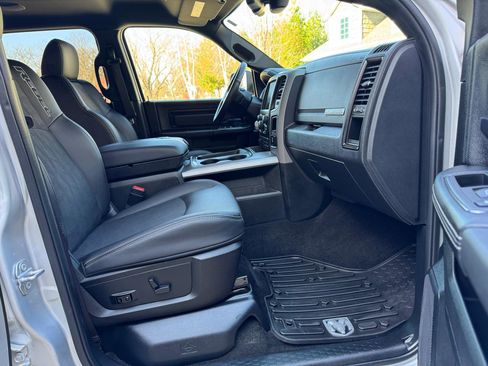 Used 2017 RAM 1500 Rebel w/ Luxury Group image 19