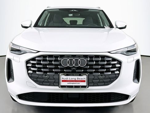 New 2025 Audi Q5 Premium Plus image 2