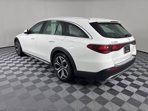 Used 2025 Mercedes-Benz E 450 4MATIC All-Terrain Wagon image 13