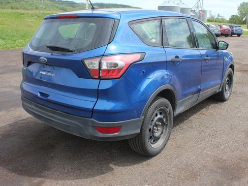 Used 2017 Ford Escape S FWD image 3