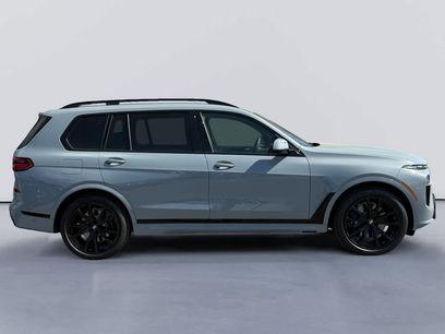 New 2026 BMW X7 xDrive40i