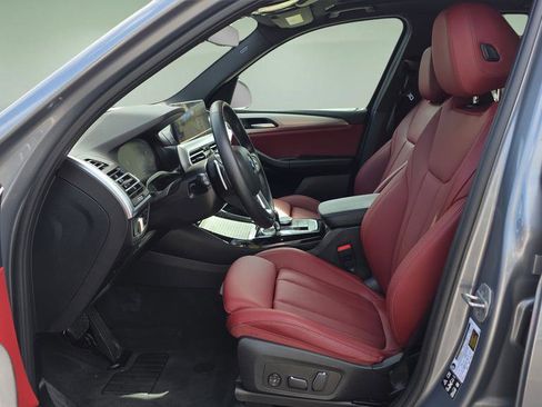 Used 2024 BMW X3 xDrive30i w/ Premium Package image 11