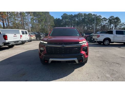 Certified 2024 Chevrolet Traverse Z71 w/ Enhanced Driving Package image 3