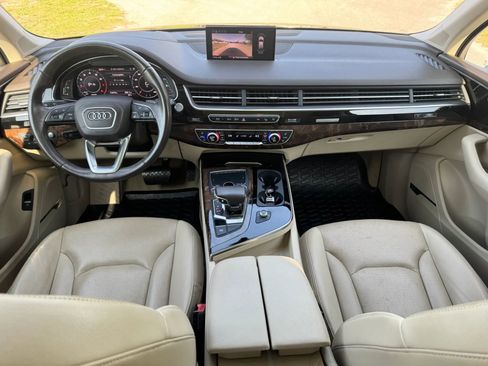 Used 2018 Audi Q7 3.0T Prestige w/ Prestige Package AWD/4WD image 22