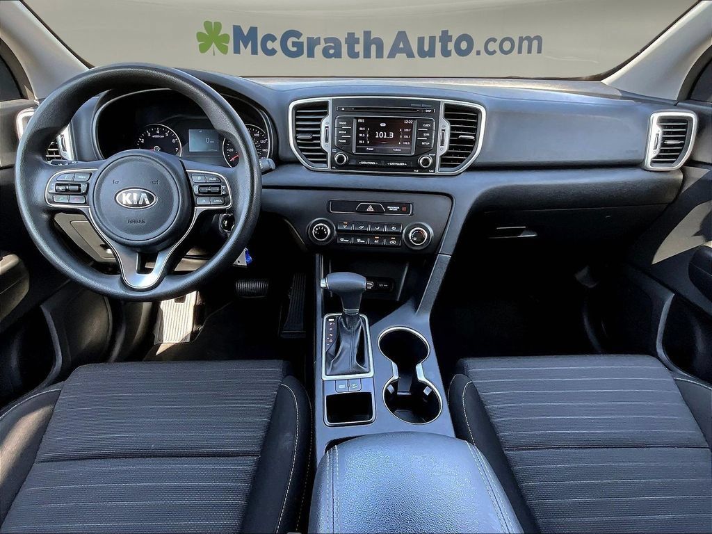 Used 2018 Kia Sportage LX FWD image 9
