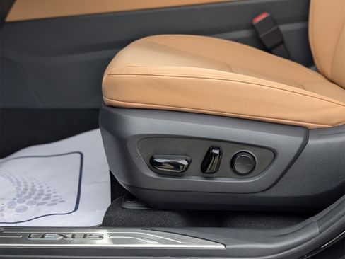 Used 2025 Lexus NX 350 AWD image 15