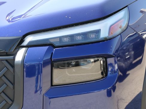 Certified 2026 Subaru Outback Premium AWD/4WD image 9