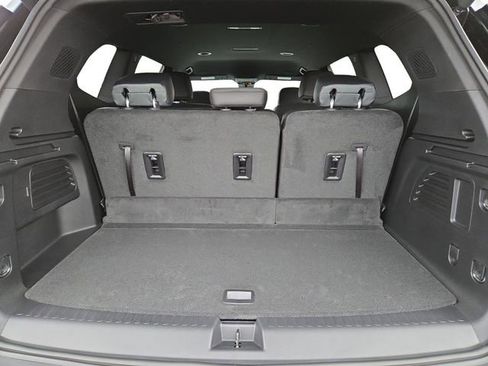 New 2026 GMC Acadia AT4 image 36